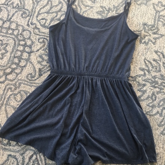 H&M Casual Romper - Picture 2 of 3